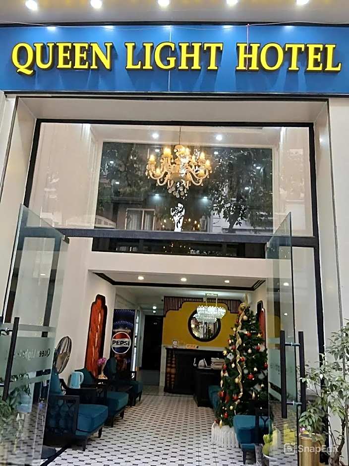 Photo 1 of 50 of Queen Light Hotel
