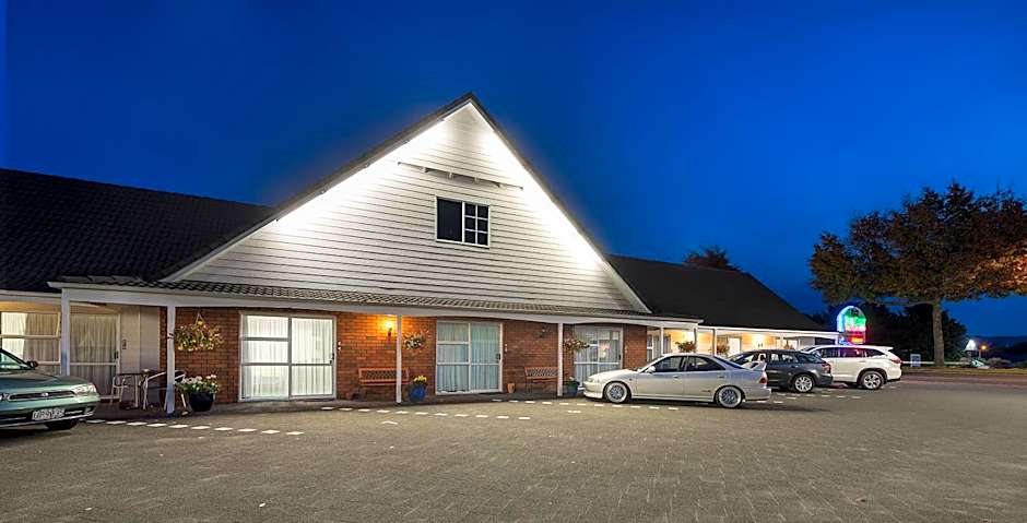 Palm Court Motor Inn