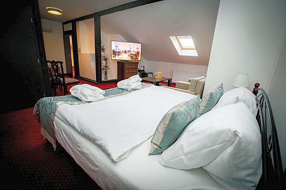 Zámek Wichterle - Hotel a pivní lázně
