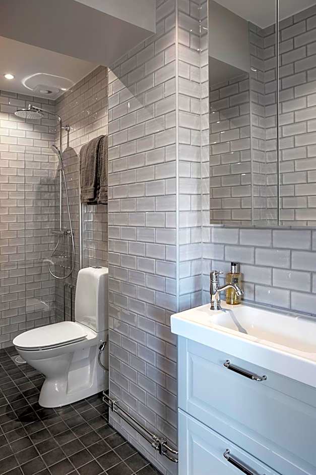 WOW, Föreningsgatan 9