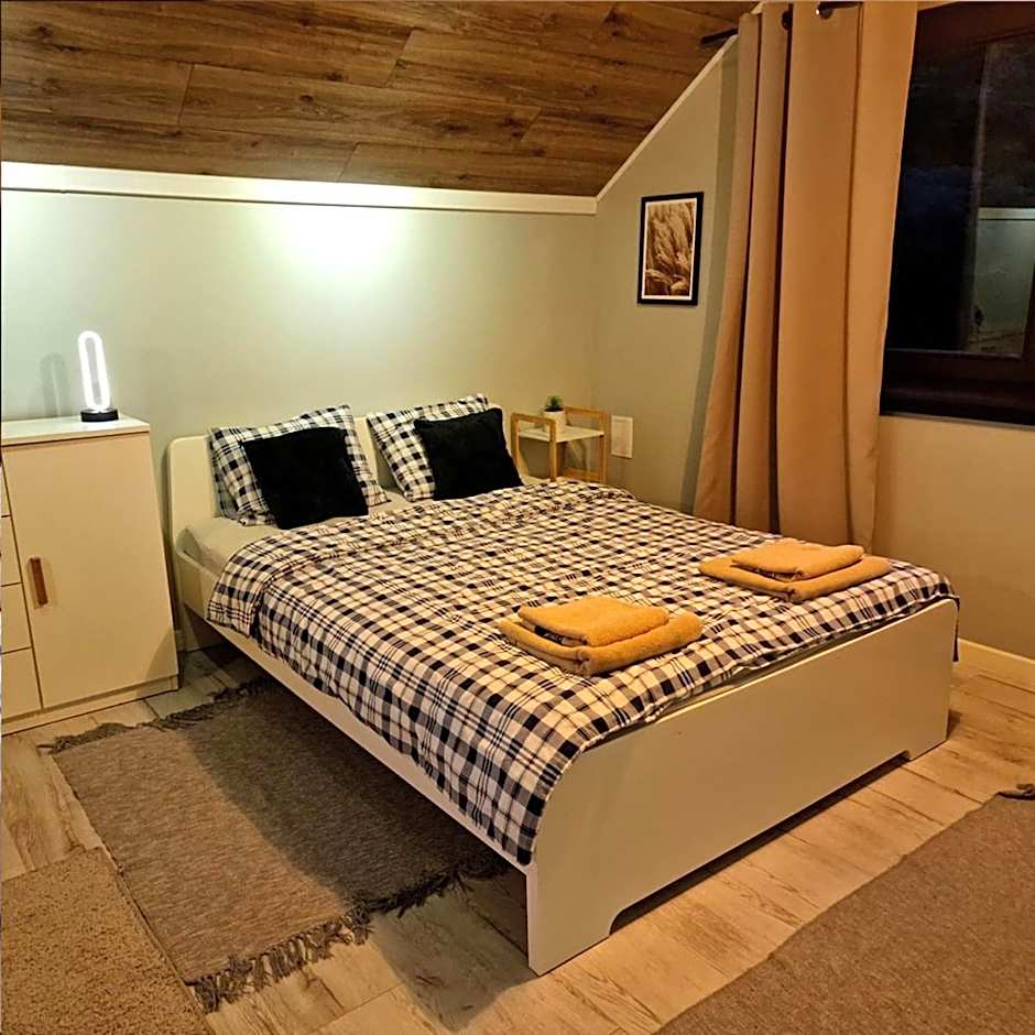 Ranczo w lesie - domki z jacuzzi