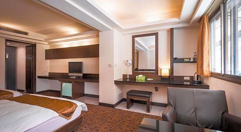 The Enterpriser Hotel