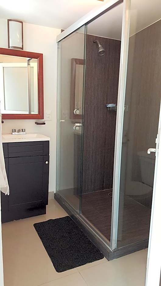 Grupo Kings Suites - Bosques de Duraznos 78