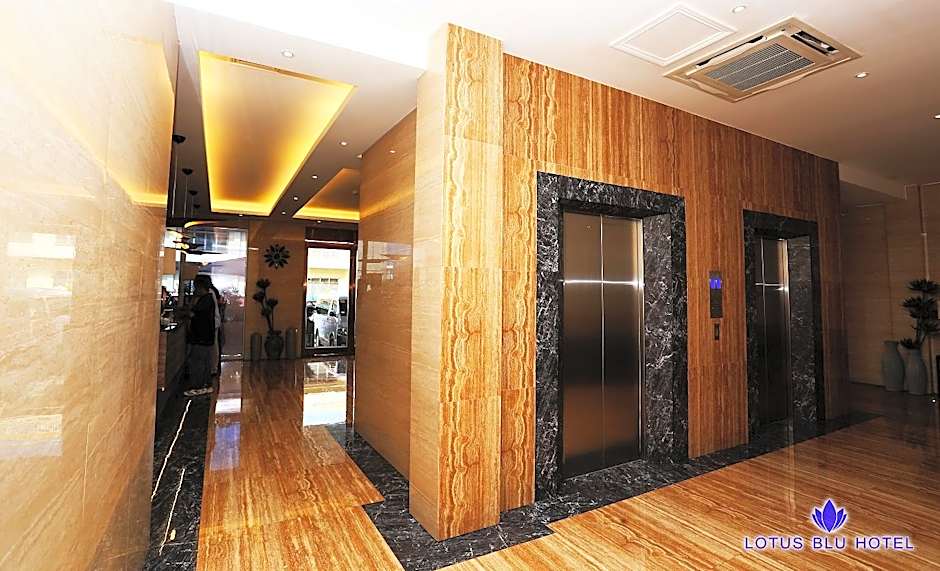 Lotus Blu Hotel