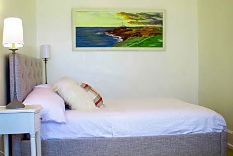 Deluxe Double Room with Shower