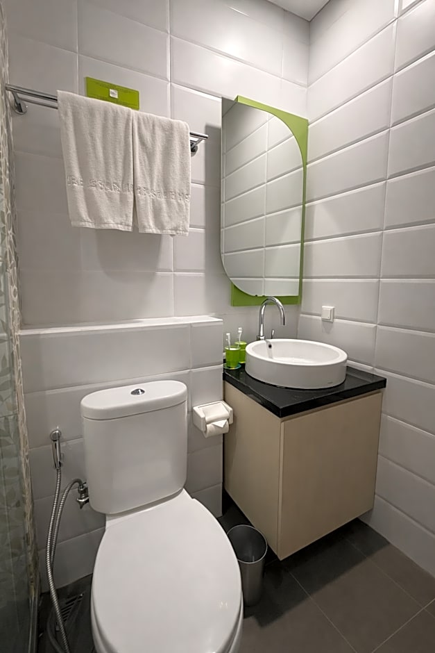 DK Belstar Hotel  Belitung