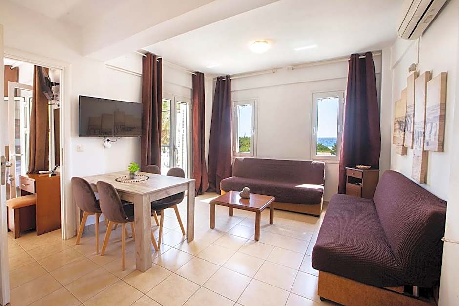 Romanos Beach Villas