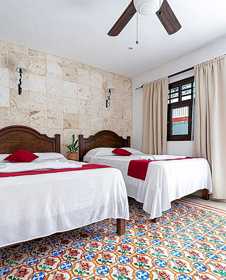 La Aurora Hotel Colonial