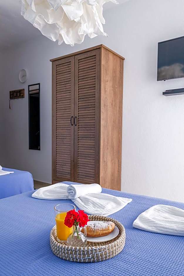 La Scala family apartments