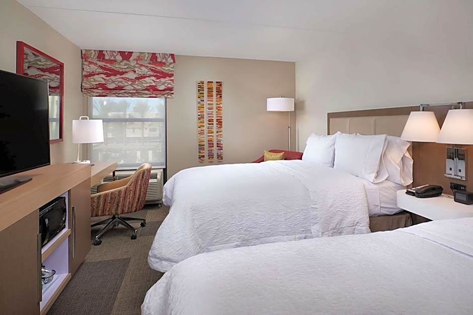 Hampton Inn By Hilton & Suites Phoenix Scottsdale Shea Blvd, AZ