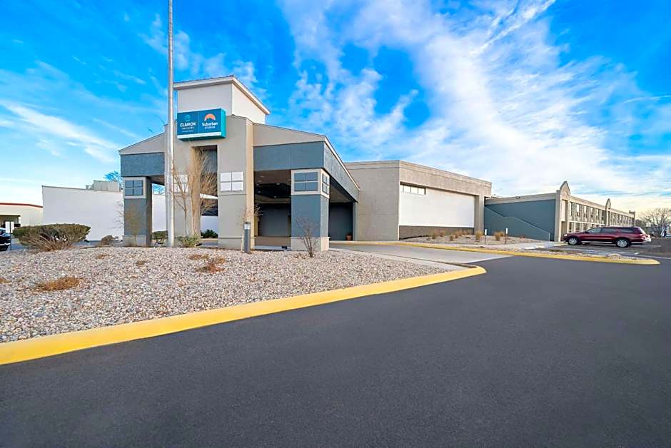 Clarion Inn & Suites and Convention Center