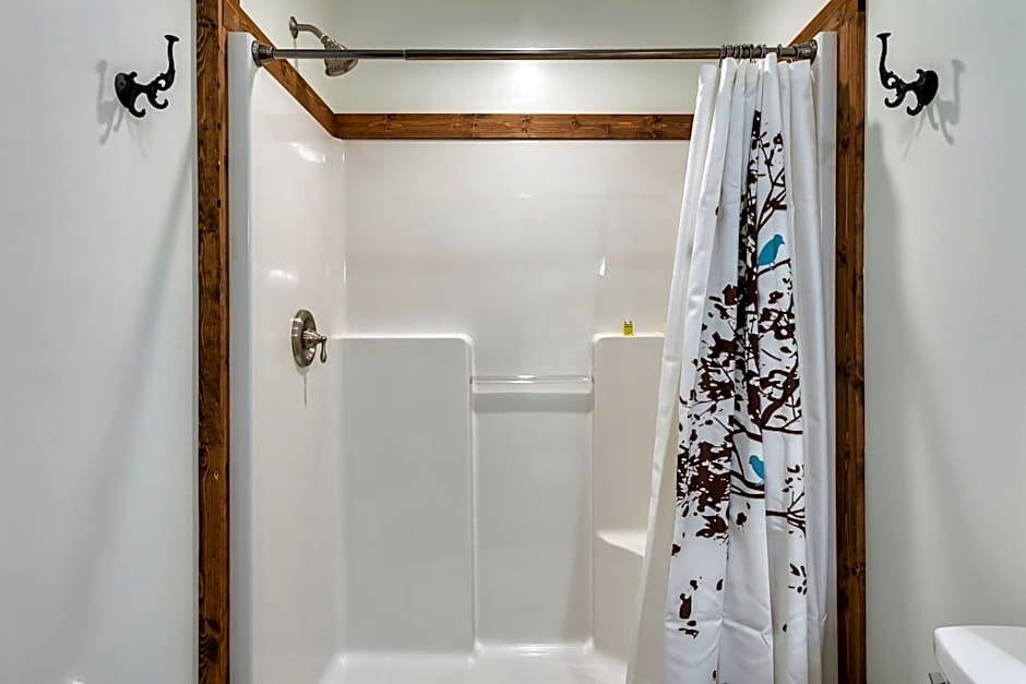 Rivers Edge Treehouses