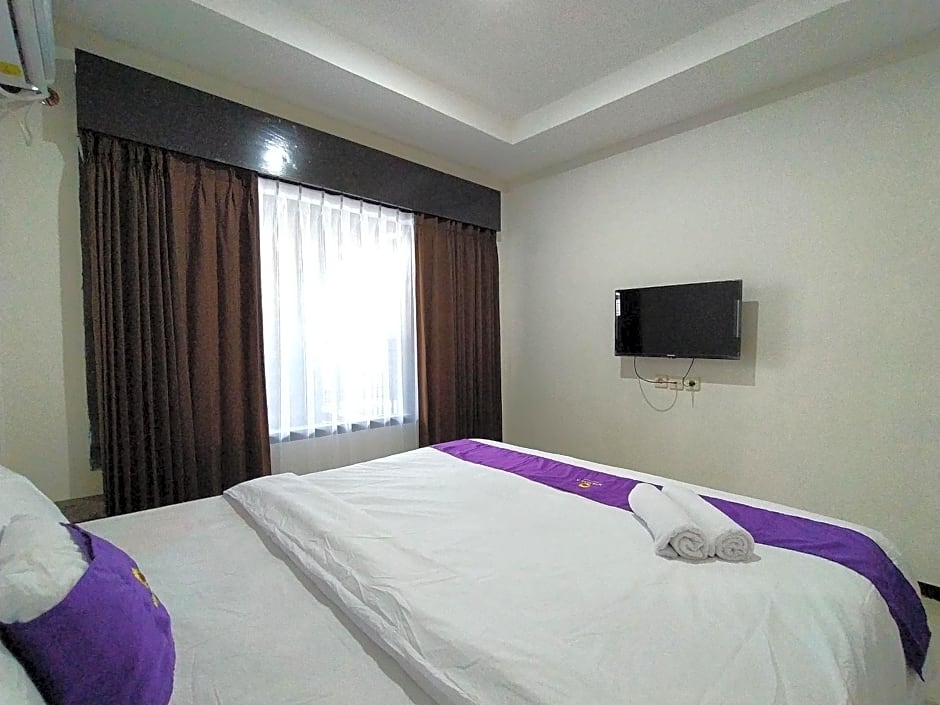 Votel Nirmala Hotel Malang