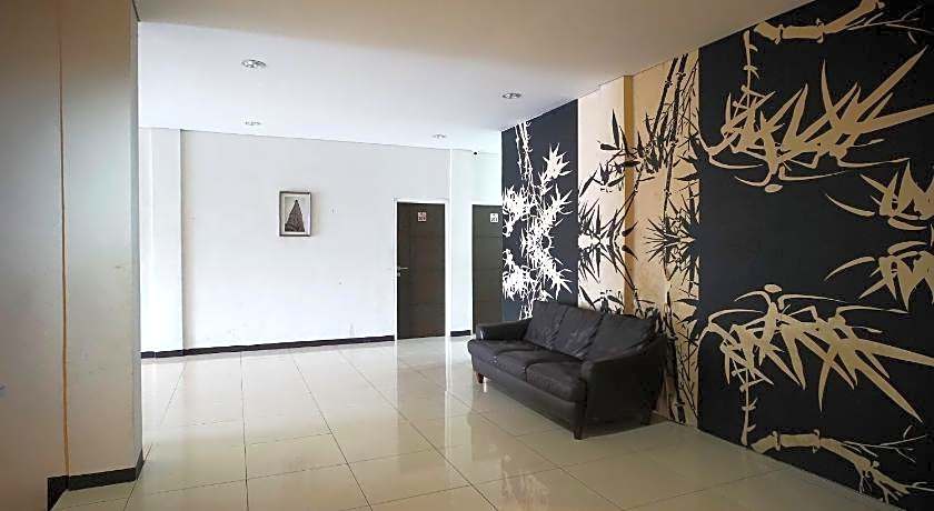 OYO 1477 Athar 88 Hotel