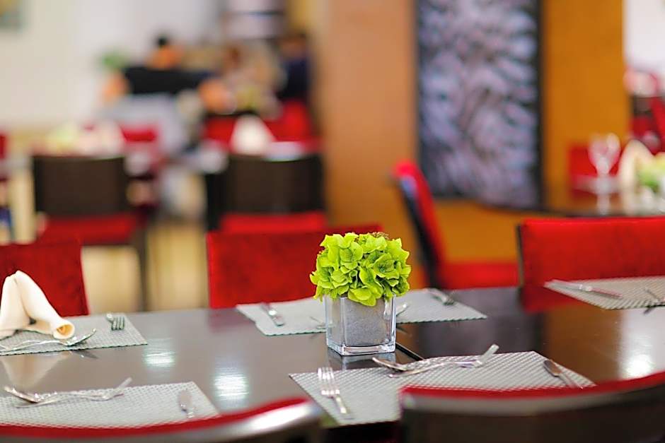 Tolip Family Park Hotel