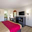 Econo Lodge Little Creek
