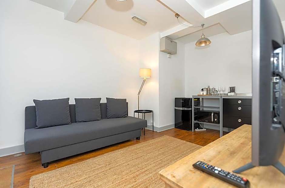 Lion & Pheasant Hotel