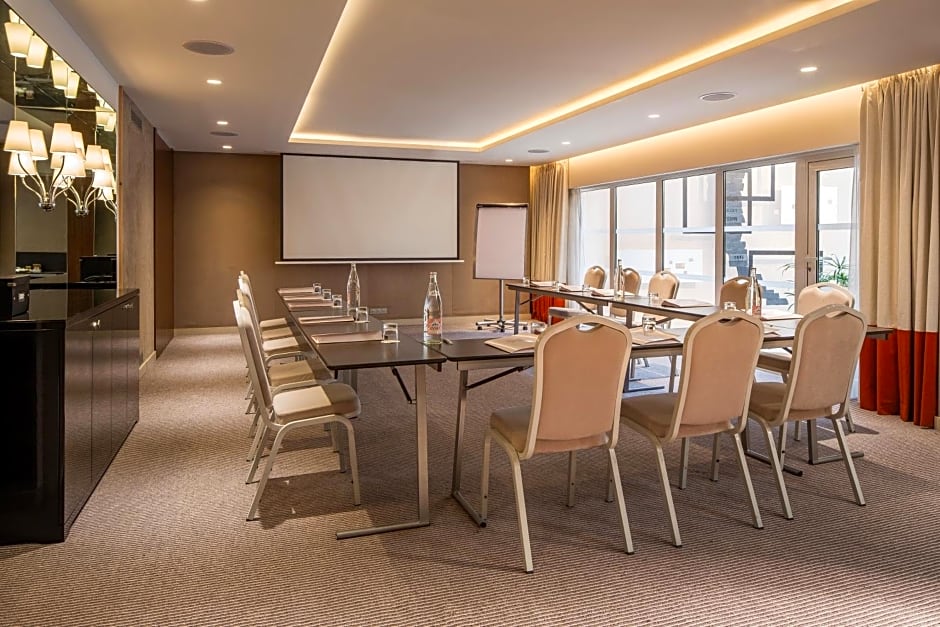 Hotel Le M Paris Montparnasse