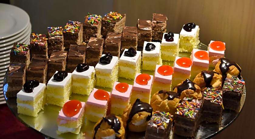 Best Western Plus Grand Multan