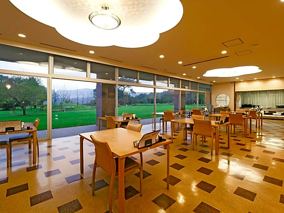 SPA HOTEL YUTTARIKAN