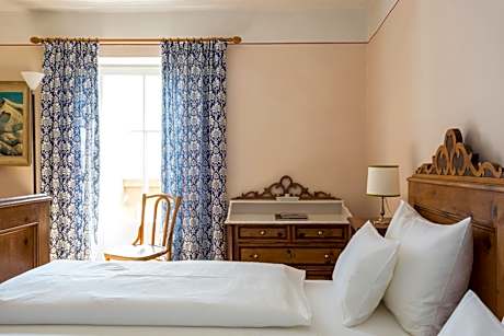 Superior Double Room with Balcony