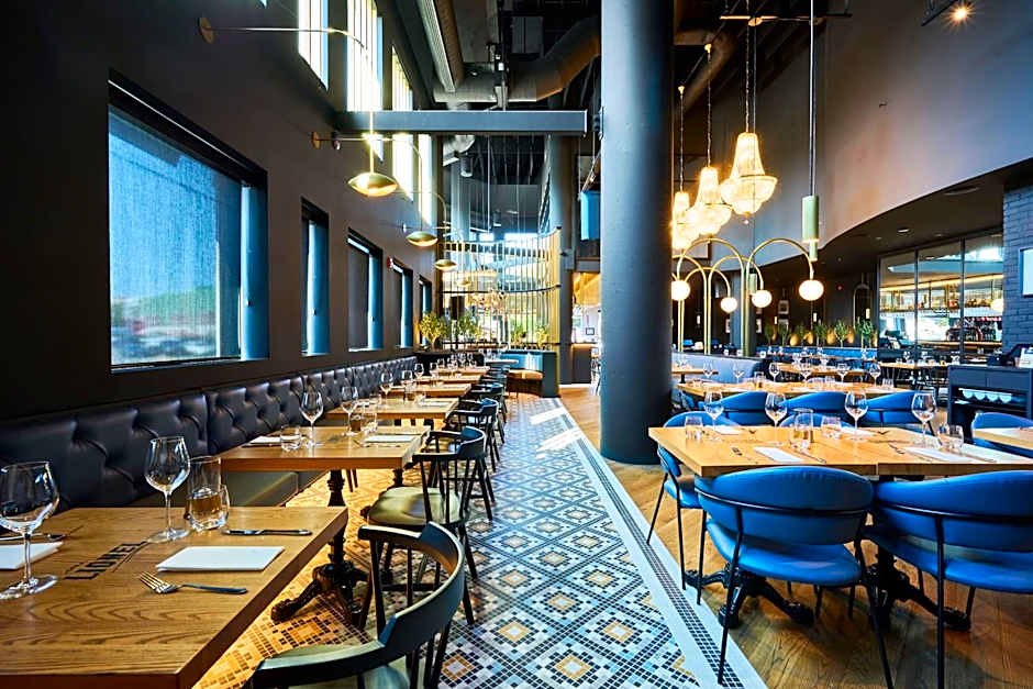 Holiday Inn & Suites Ottawa West - Kanata By IHG