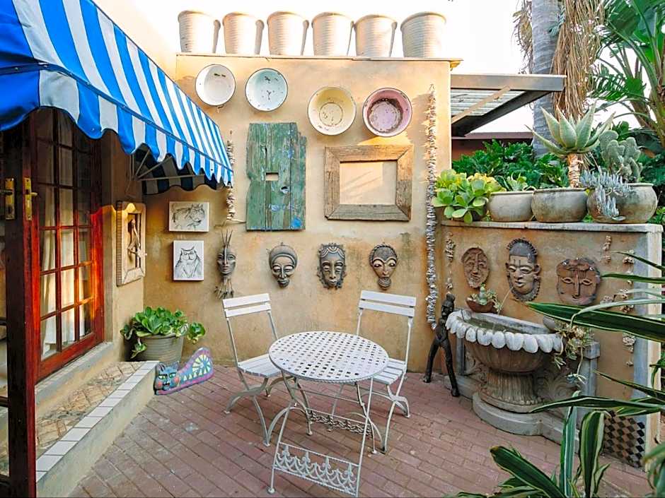The Art Guesthouse