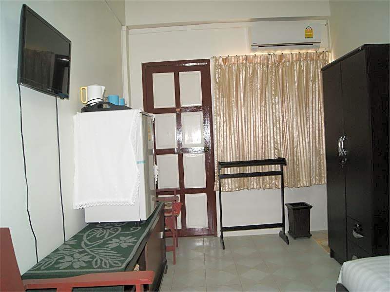 NB House