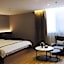 GreenTree Inn Nanjing Jiangning Southeast University Express Hotel