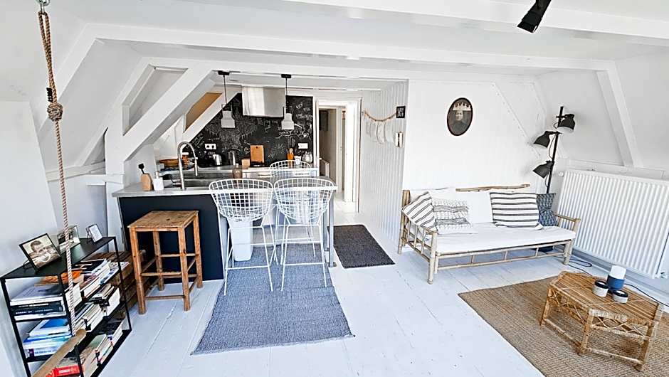 Your a Royalty - Equal Design by JoyJoyJoy - Top Floor and Top Views - Creating houses for the poor