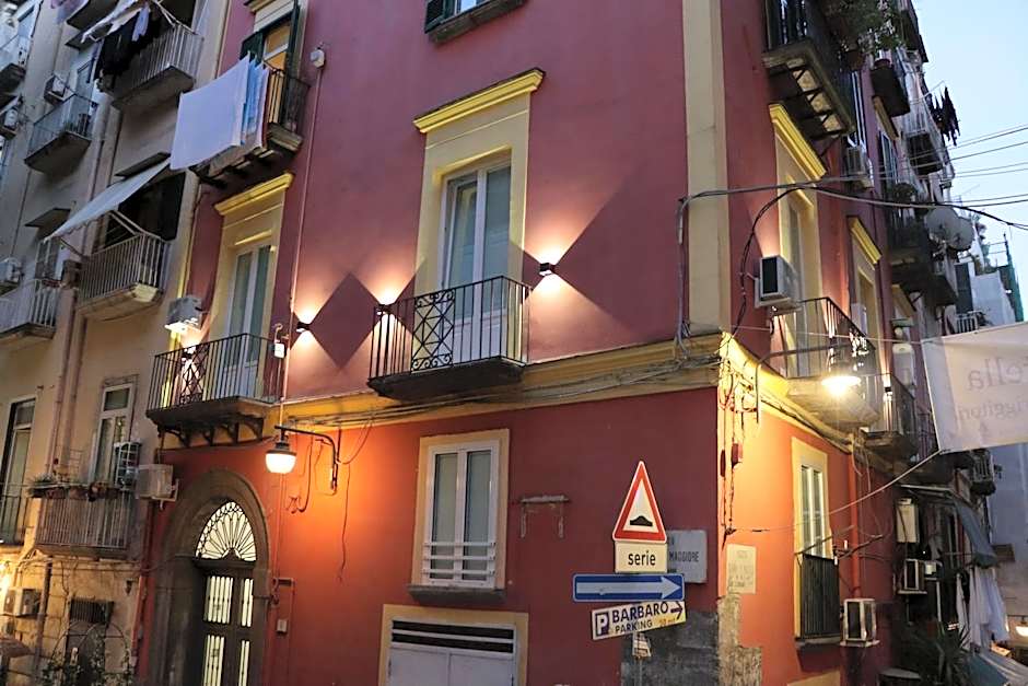 Barbaro Suite & Apartment