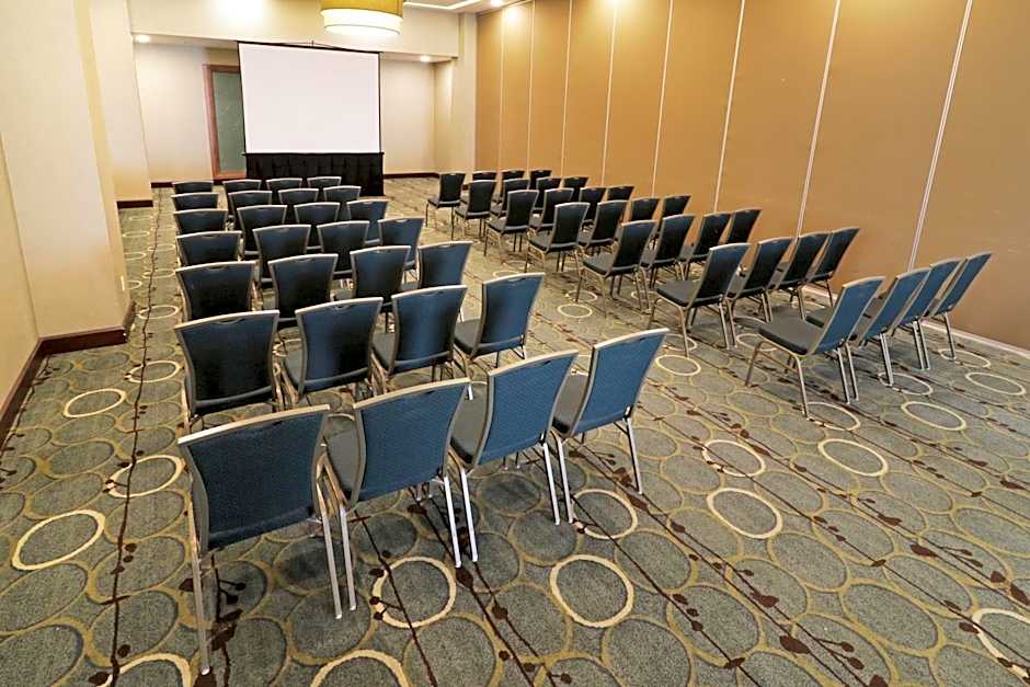 Holiday Inn Hotel & Suites Hermosillo Aeropuerto By IHG