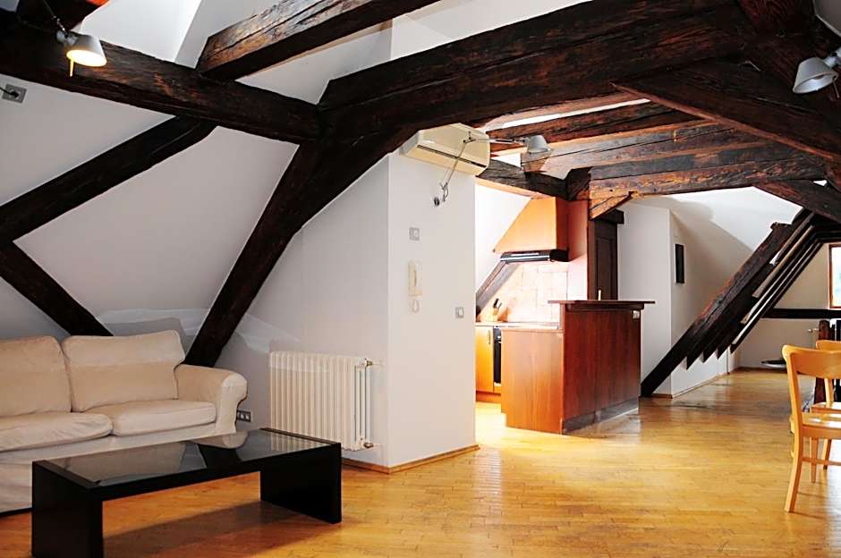 Residence Thunovska