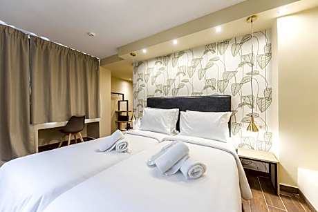 Comfort Room Street View