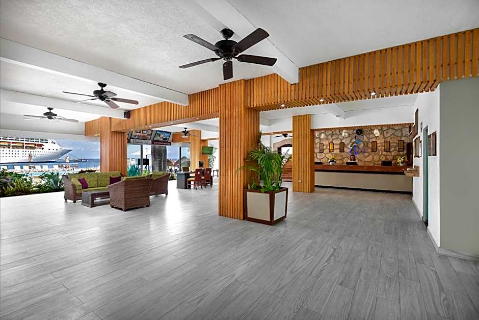 El Cid La Ceiba Beach Hotel