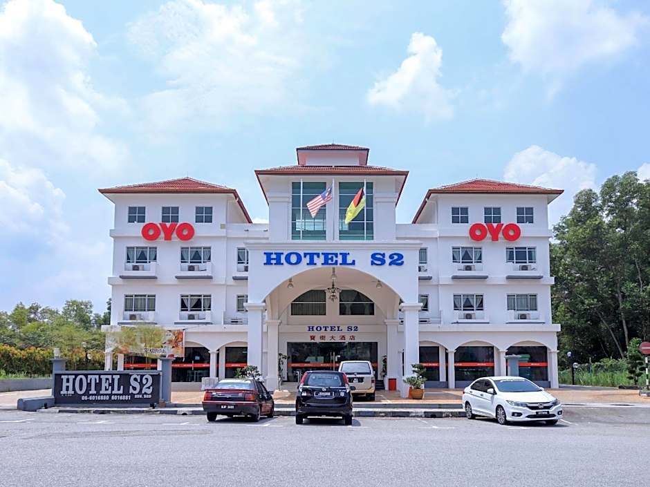 S2 Hotel