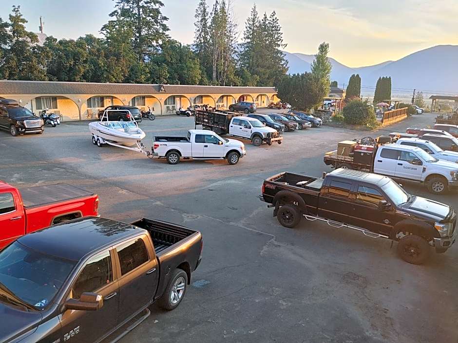 Magnuson Hotel Creston