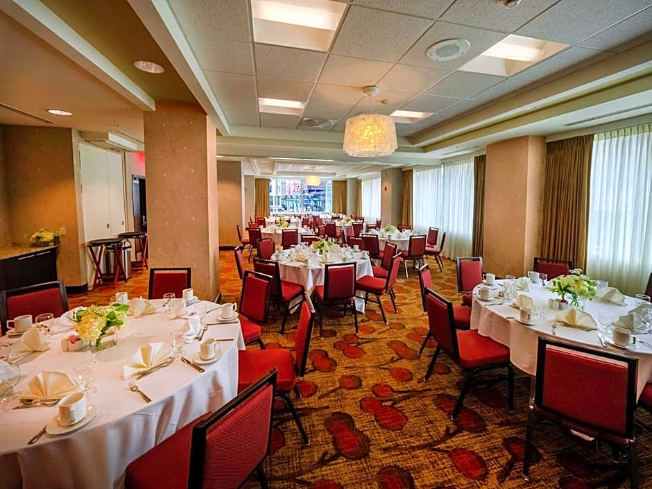 Hilton Garden Inn Buffalo Downtown