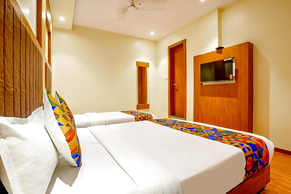 FabHotel Azure - Nr. Mumbai International Airport