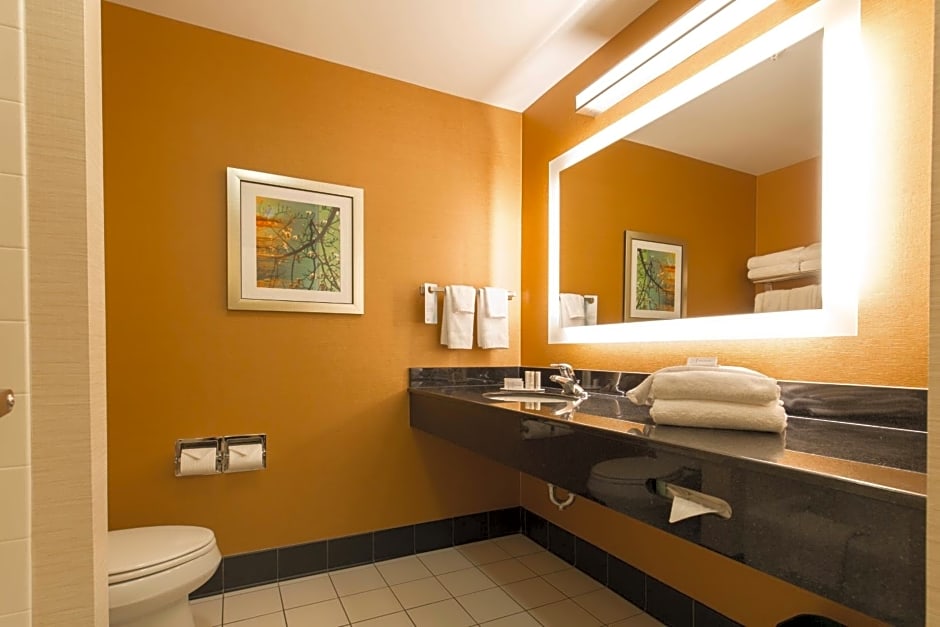 Fairfield Inn and Suites by Marriott Portsmouth Exeter