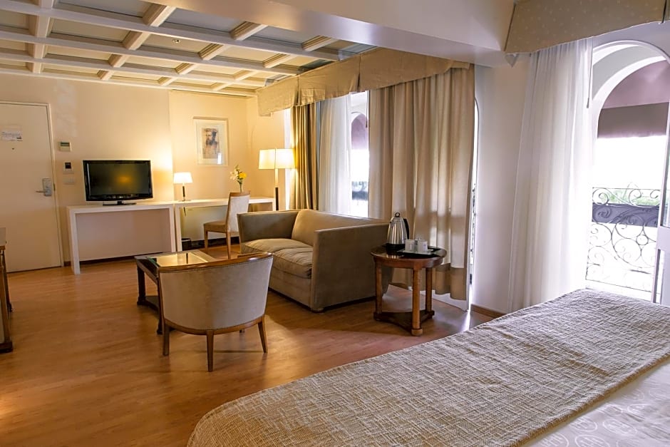 Huentala Hotel