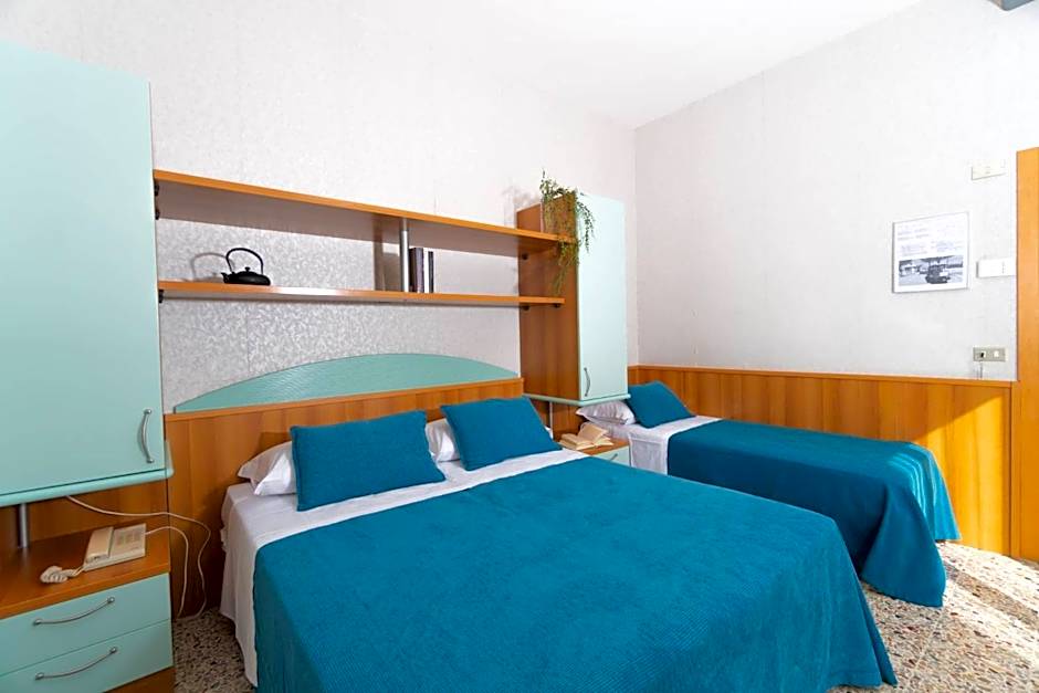 Hotel Sampaoli