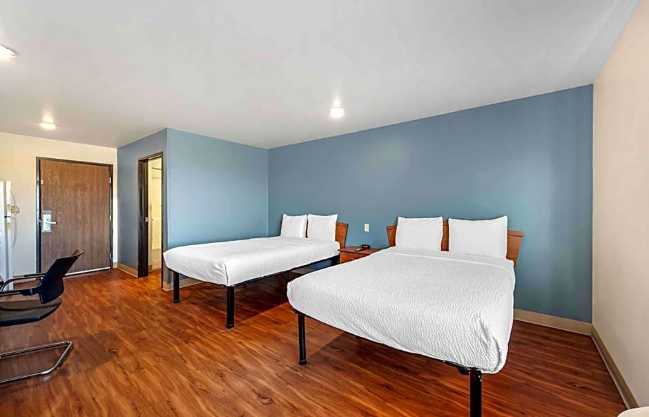 Photo 1 of 6 of 2 Double Beds