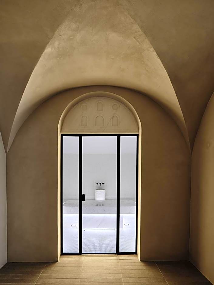 Odera, Tinos, Autograph Collection