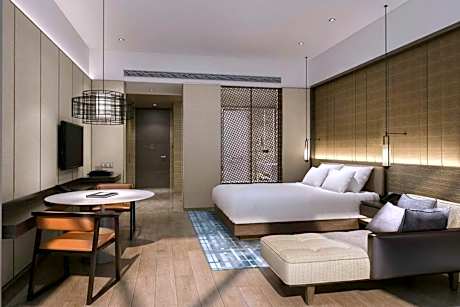 Executive King Room - Lounge Access