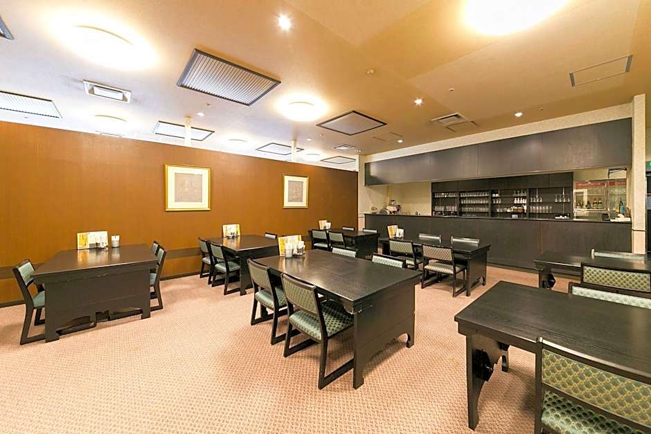 Pearl Hotel Ota