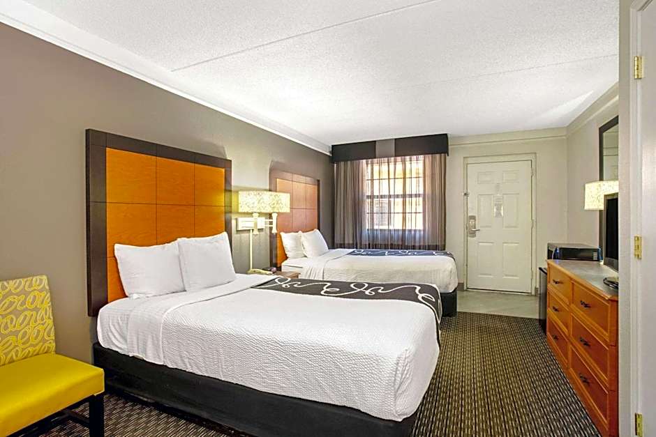 La Quinta Inn & Suites by Wyndham Denver  Golden