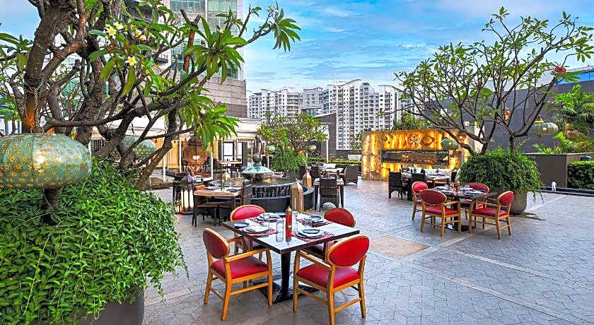 Sheraton Grand Bangalore Hotel At Brigade Gateway