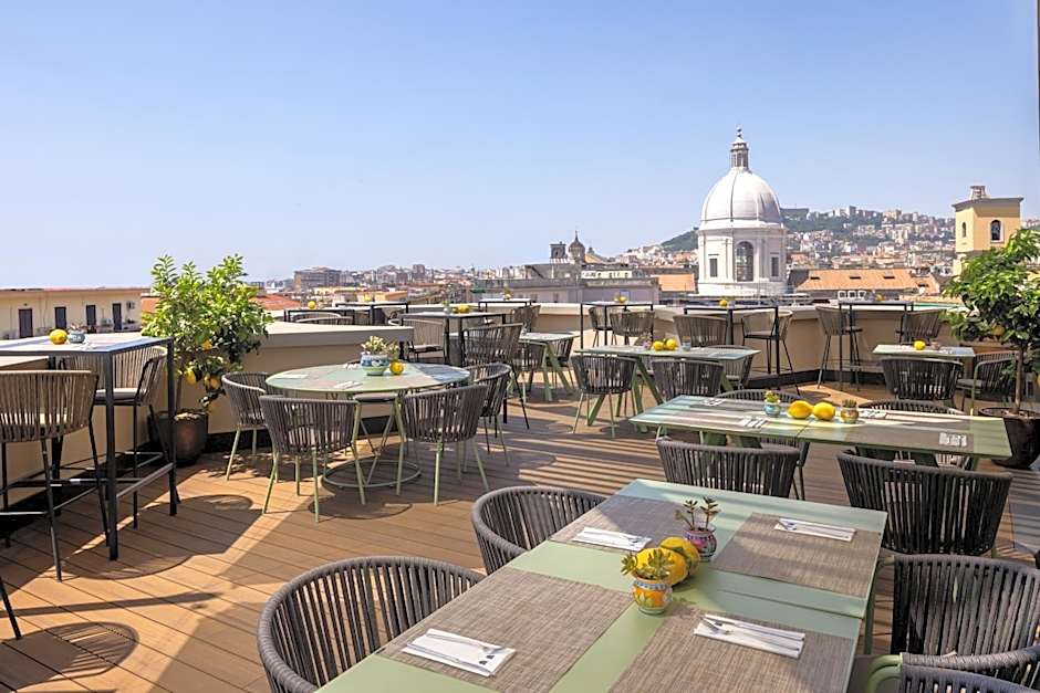 UNA HOTELS Napoli