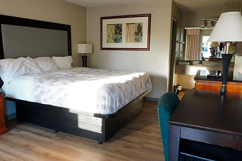 La Casa Inn Albany Near Tifton GA I 75